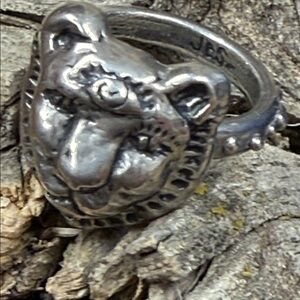 Jes MaHarry Lioness Sterling silver ring. New in box.